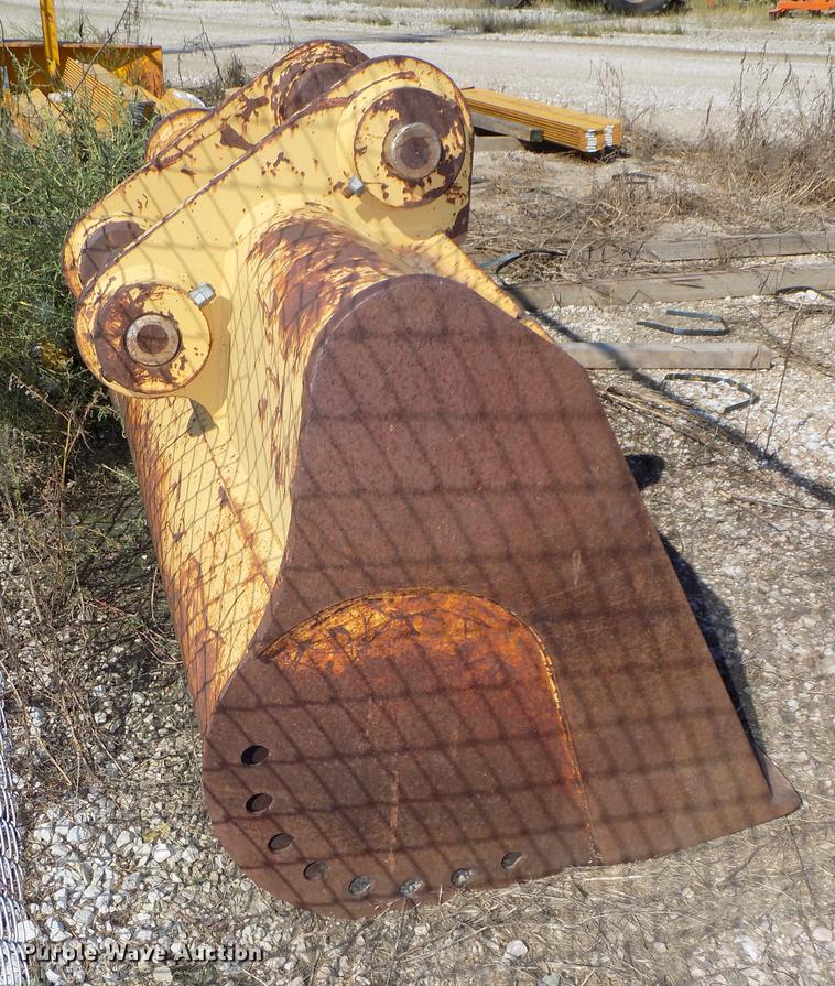 image for item DB8598 1999 Caterpillar 320B L excavator