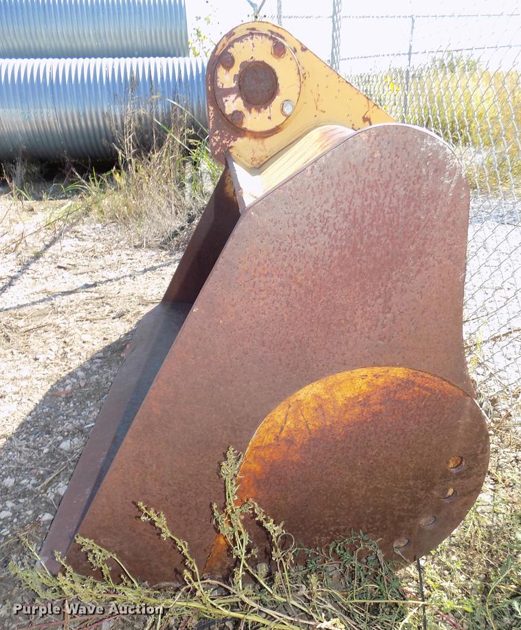 image for item DB8598 1999 Caterpillar 320B L excavator