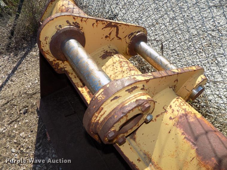 image for item DB8598 1999 Caterpillar 320B L excavator