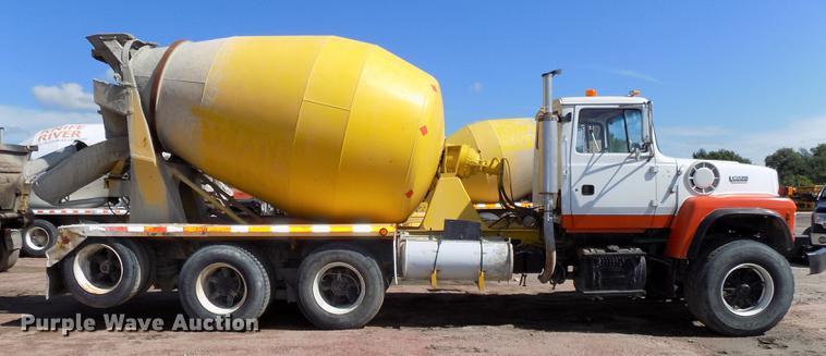 image for item DB8608 1995 Ford LT8000 ready mix truck