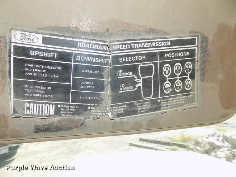 image for item DB8608 1995 Ford LT8000 ready mix truck