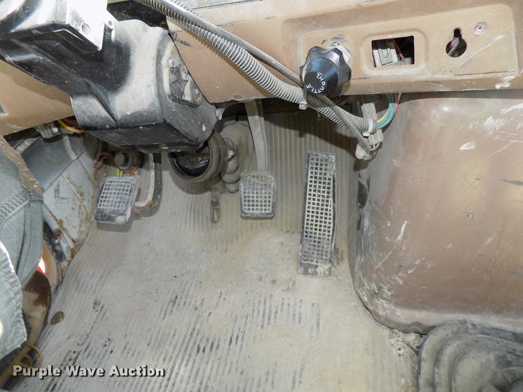 image for item DB8608 1995 Ford LT8000 ready mix truck