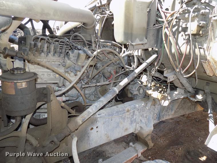 image for item DB8608 1995 Ford LT8000 ready mix truck