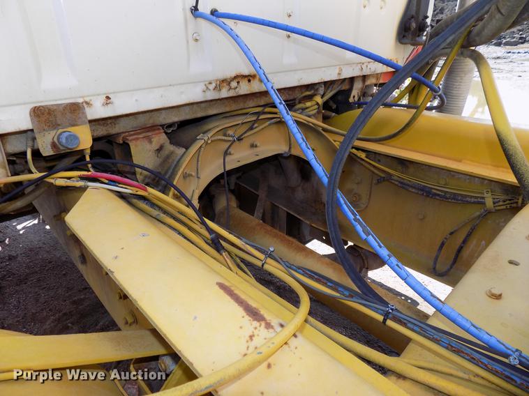 image for item DB8608 1995 Ford LT8000 ready mix truck