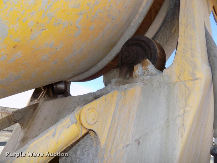 image for item DB8608 1995 Ford LT8000 ready mix truck