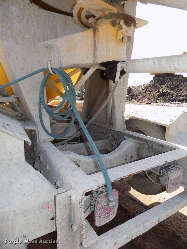 image for item DB8608 1995 Ford LT8000 ready mix truck