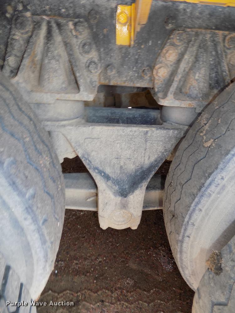 image for item DB8608 1995 Ford LT8000 ready mix truck