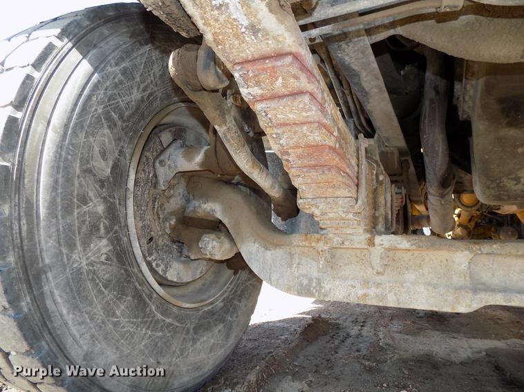 image for item DB8608 1995 Ford LT8000 ready mix truck