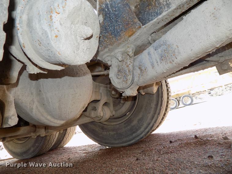 image for item DB8608 1995 Ford LT8000 ready mix truck