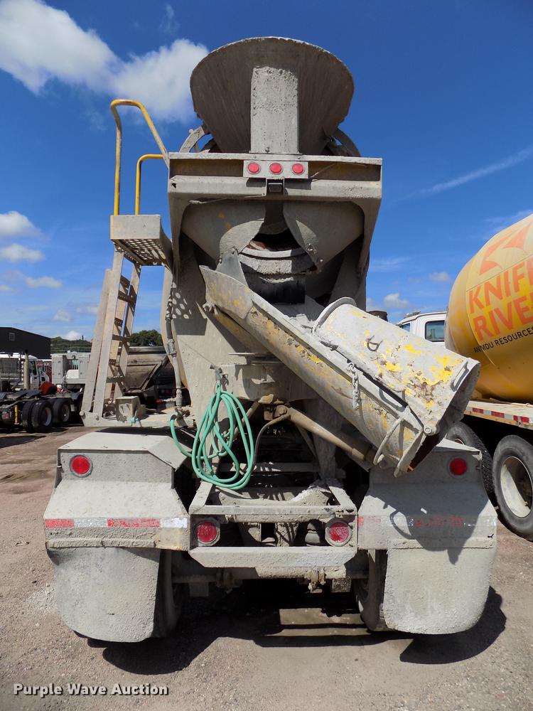 image for item DB8609 1991 Ford LT9000 ready mix truck