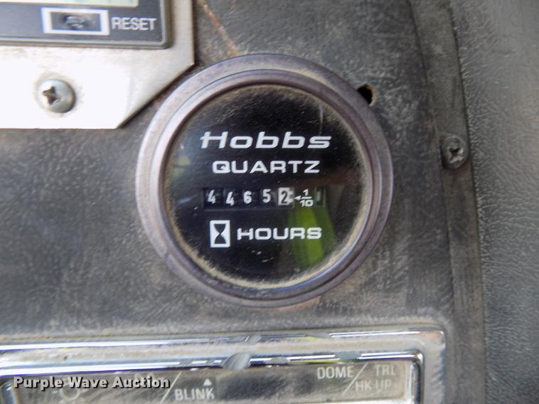 image for item DB8609 1991 Ford LT9000 ready mix truck