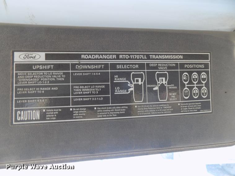 image for item DB8609 1991 Ford LT9000 ready mix truck