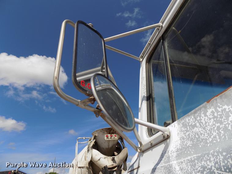 image for item DB8609 1991 Ford LT9000 ready mix truck