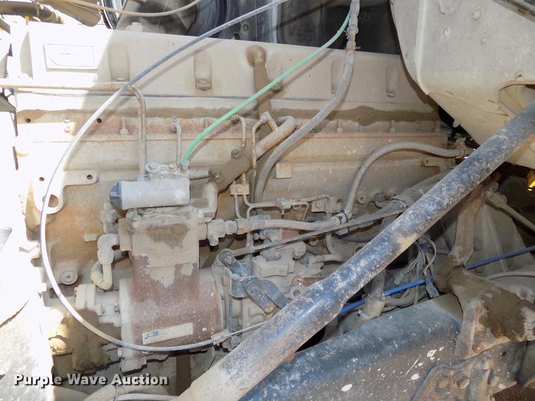 image for item DB8609 1991 Ford LT9000 ready mix truck