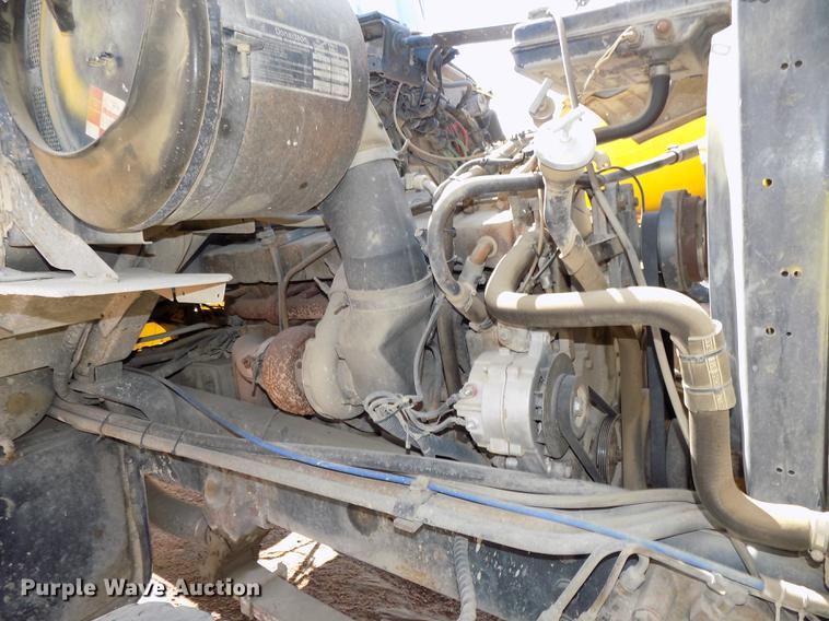 image for item DB8609 1991 Ford LT9000 ready mix truck