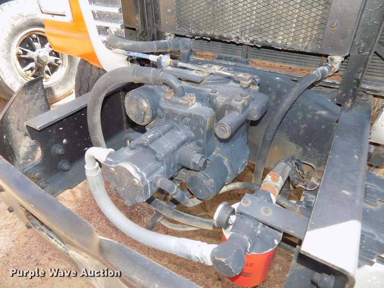 image for item DB8609 1991 Ford LT9000 ready mix truck