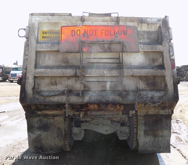 image for item DB8610 1991 Mack RD690S dump truck