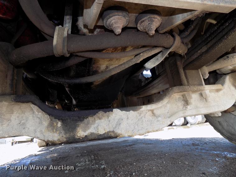 image for item DB8610 1991 Mack RD690S dump truck