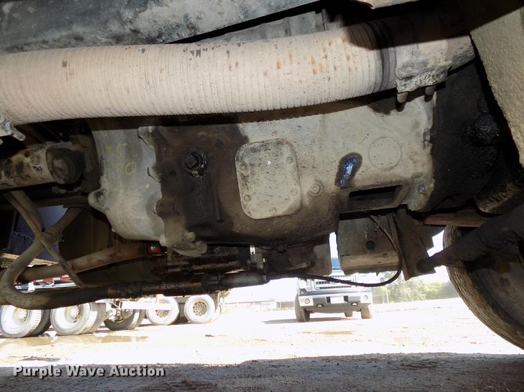 image for item DB8610 1991 Mack RD690S dump truck