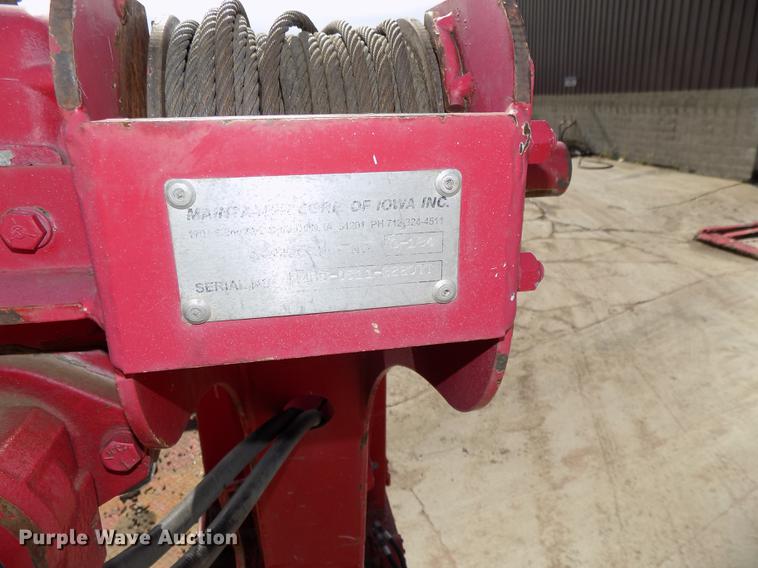 image for item DB8611 2000 Ford F550 Super Duty service truck with crane