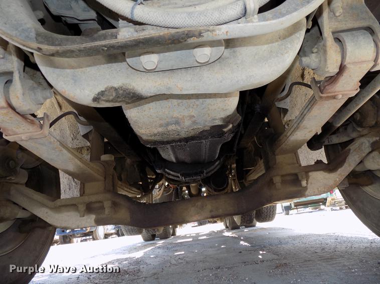 image for item DB8612 1995 Mack CH613 semi truck