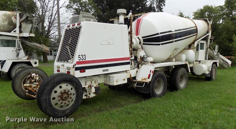 image for item DB8613 1999 Advance C10350A76811 ready mix truck
