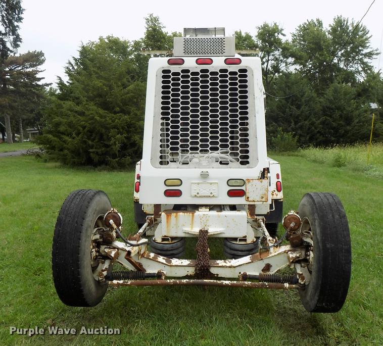 image for item DB8613 1999 Advance C10350A76811 ready mix truck