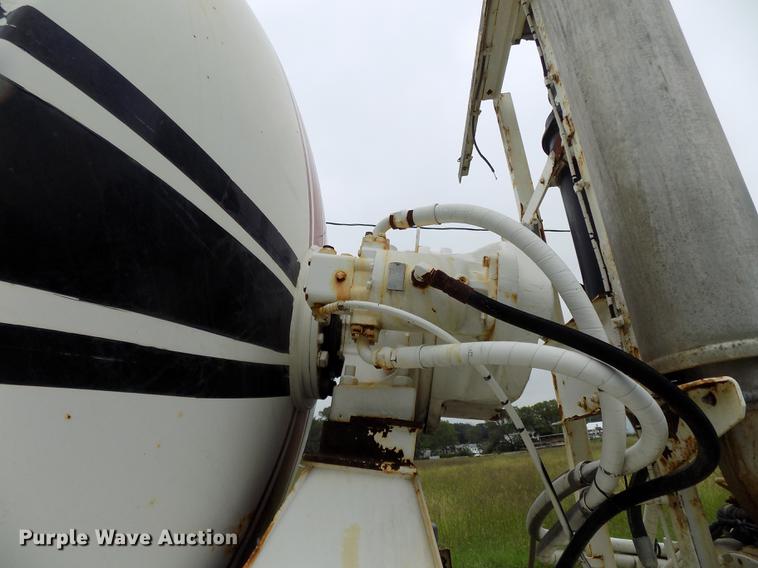 image for item DB8613 1999 Advance C10350A76811 ready mix truck