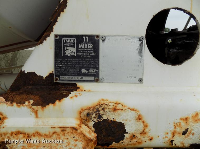 image for item DB8613 1999 Advance C10350A76811 ready mix truck