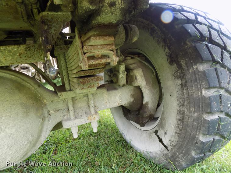 image for item DB8613 1999 Advance C10350A76811 ready mix truck