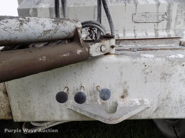 image for item DB8613 1999 Advance C10350A76811 ready mix truck