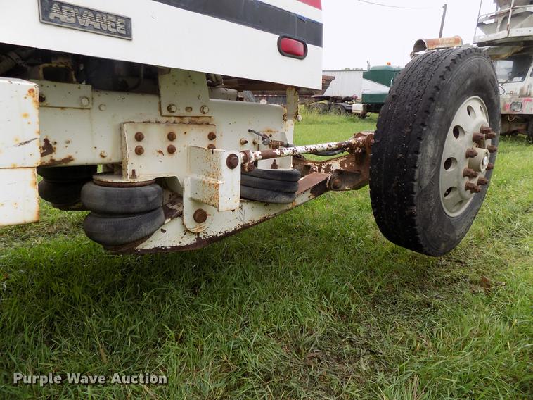 image for item DB8613 1999 Advance C10350A76811 ready mix truck