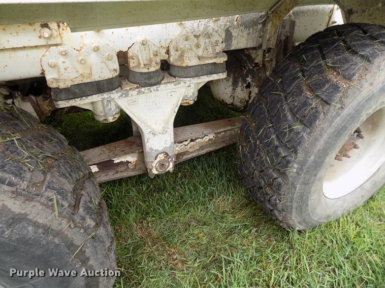 image for item DB8613 1999 Advance C10350A76811 ready mix truck