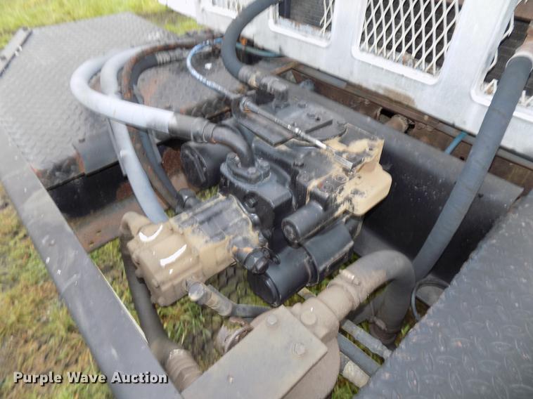 image for item DB8614 1987 International 2574 ready mix truck