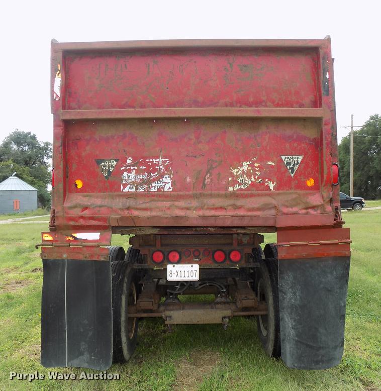 image for item DB8615 1995 Western Construction Components end dump trailer