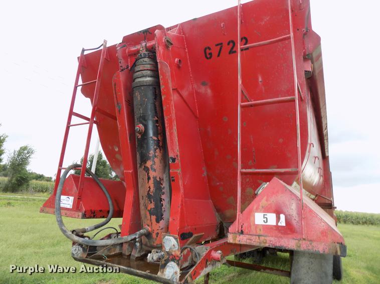 image for item DB8615 1995 Western Construction Components end dump trailer