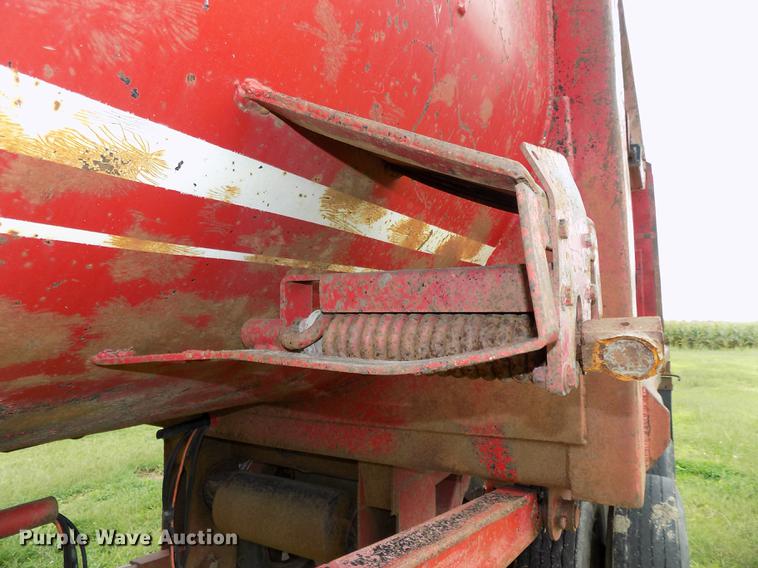 image for item DB8615 1995 Western Construction Components end dump trailer