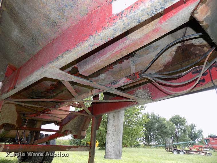 image for item DB8615 1995 Western Construction Components end dump trailer