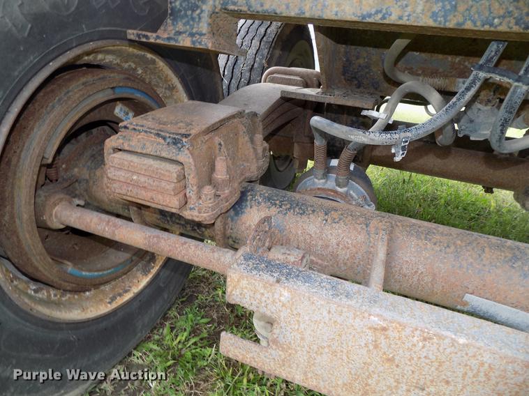 image for item DB8615 1995 Western Construction Components end dump trailer