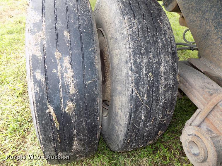 image for item DB8615 1995 Western Construction Components end dump trailer