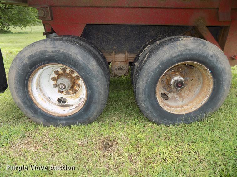 image for item DB8615 1995 Western Construction Components end dump trailer