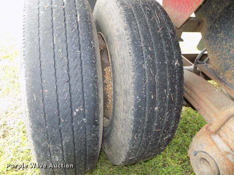 image for item DB8615 1995 Western Construction Components end dump trailer