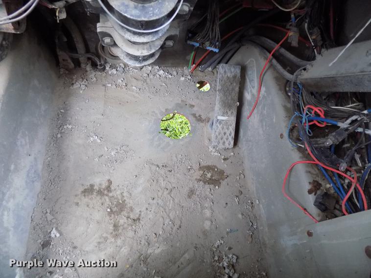 image for item DB8617 1994 Oshkosh S2146 ready mix truck