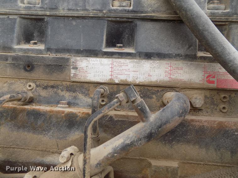 image for item DB8617 1994 Oshkosh S2146 ready mix truck