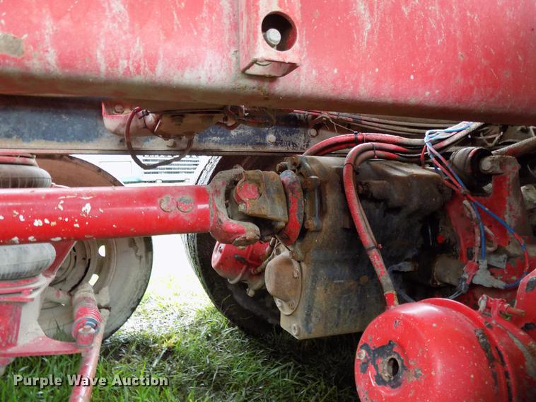 image for item DB8617 1994 Oshkosh S2146 ready mix truck