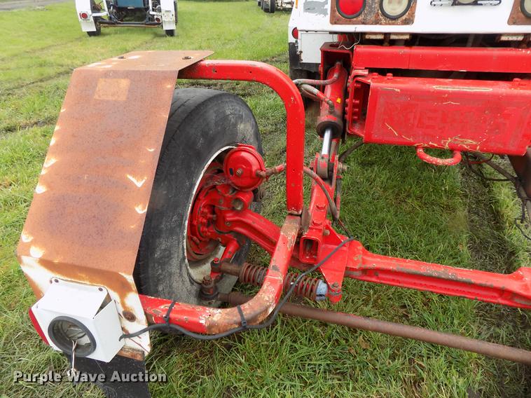 image for item DB8617 1994 Oshkosh S2146 ready mix truck