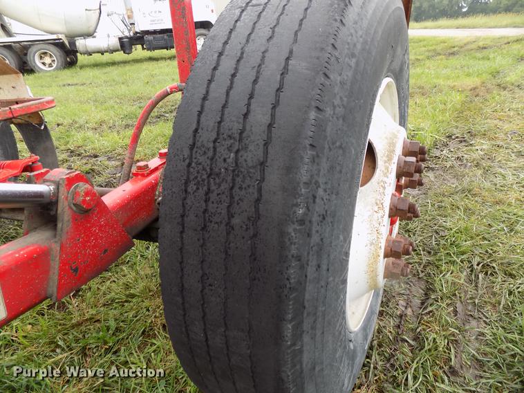 image for item DB8617 1994 Oshkosh S2146 ready mix truck