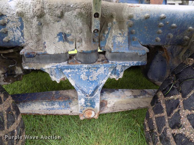 image for item DB8618 1996 Oshkosh S2146 ready mix truck