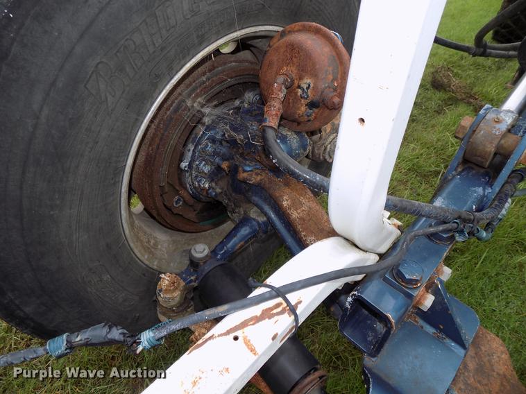 image for item DB8618 1996 Oshkosh S2146 ready mix truck