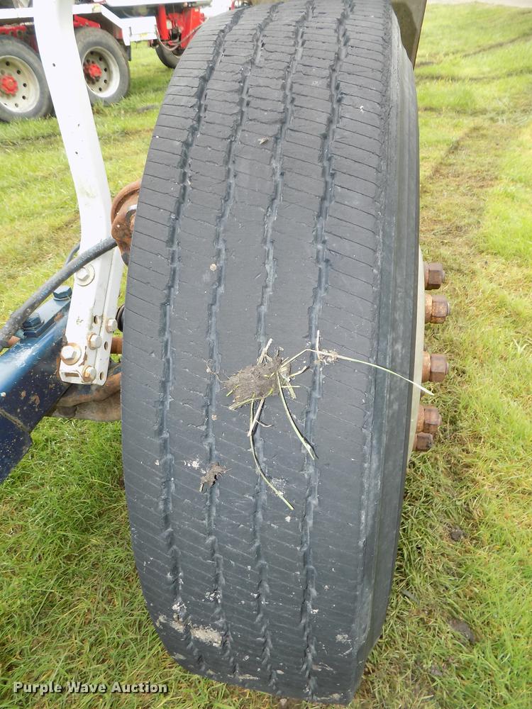 image for item DB8618 1996 Oshkosh S2146 ready mix truck